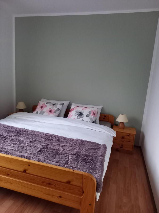 Apartamenty Agat Pieszyce Exteriör bild