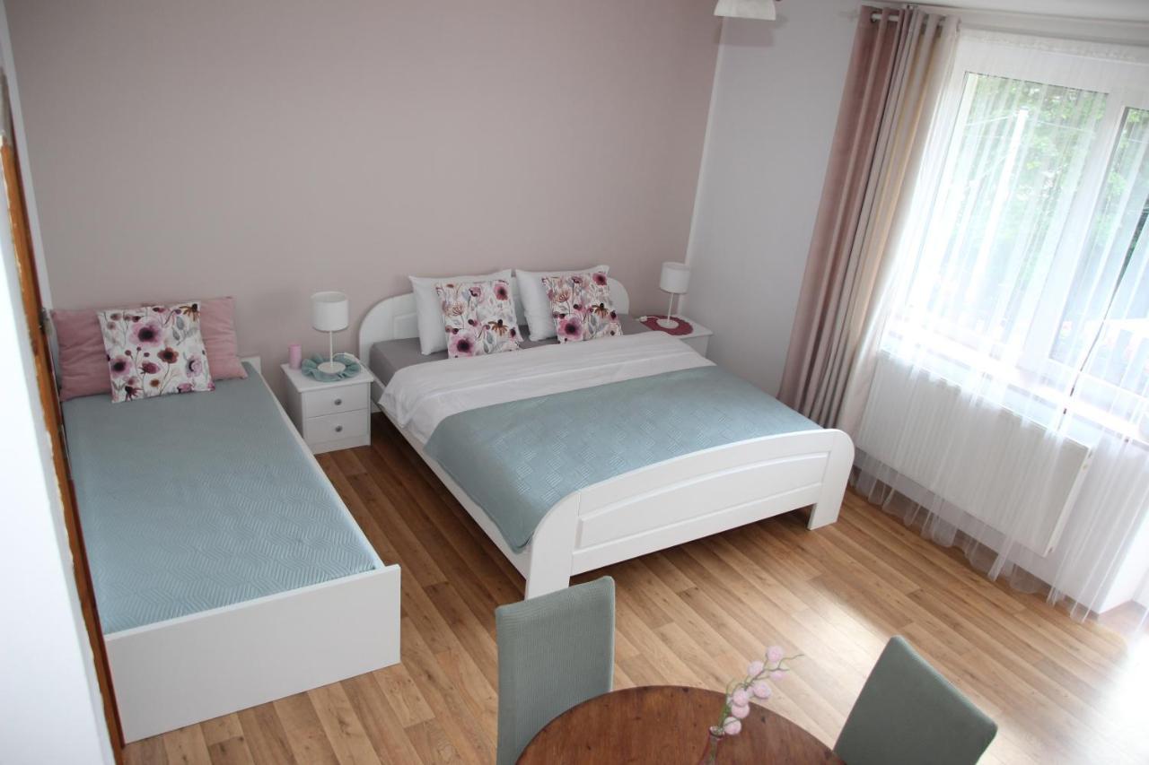Apartamenty Agat Pieszyce Exteriör bild