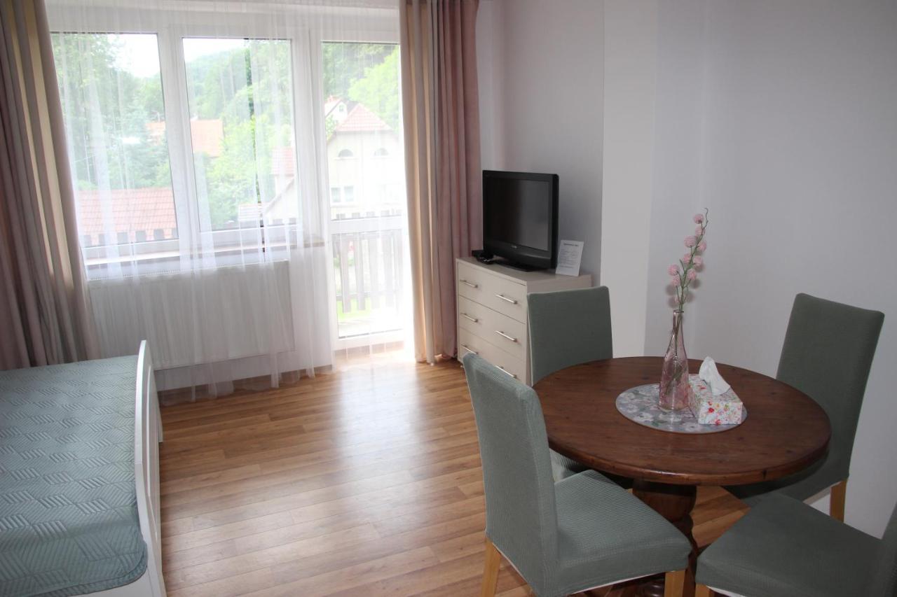Apartamenty Agat Pieszyce Exteriör bild