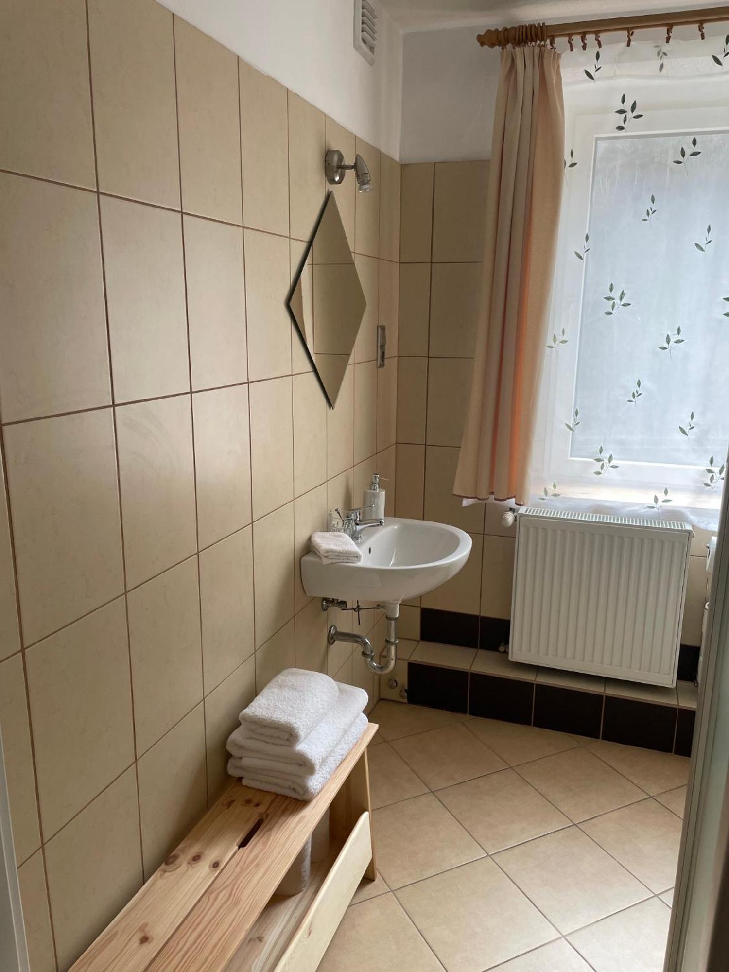 Apartamenty Agat Pieszyce Exteriör bild