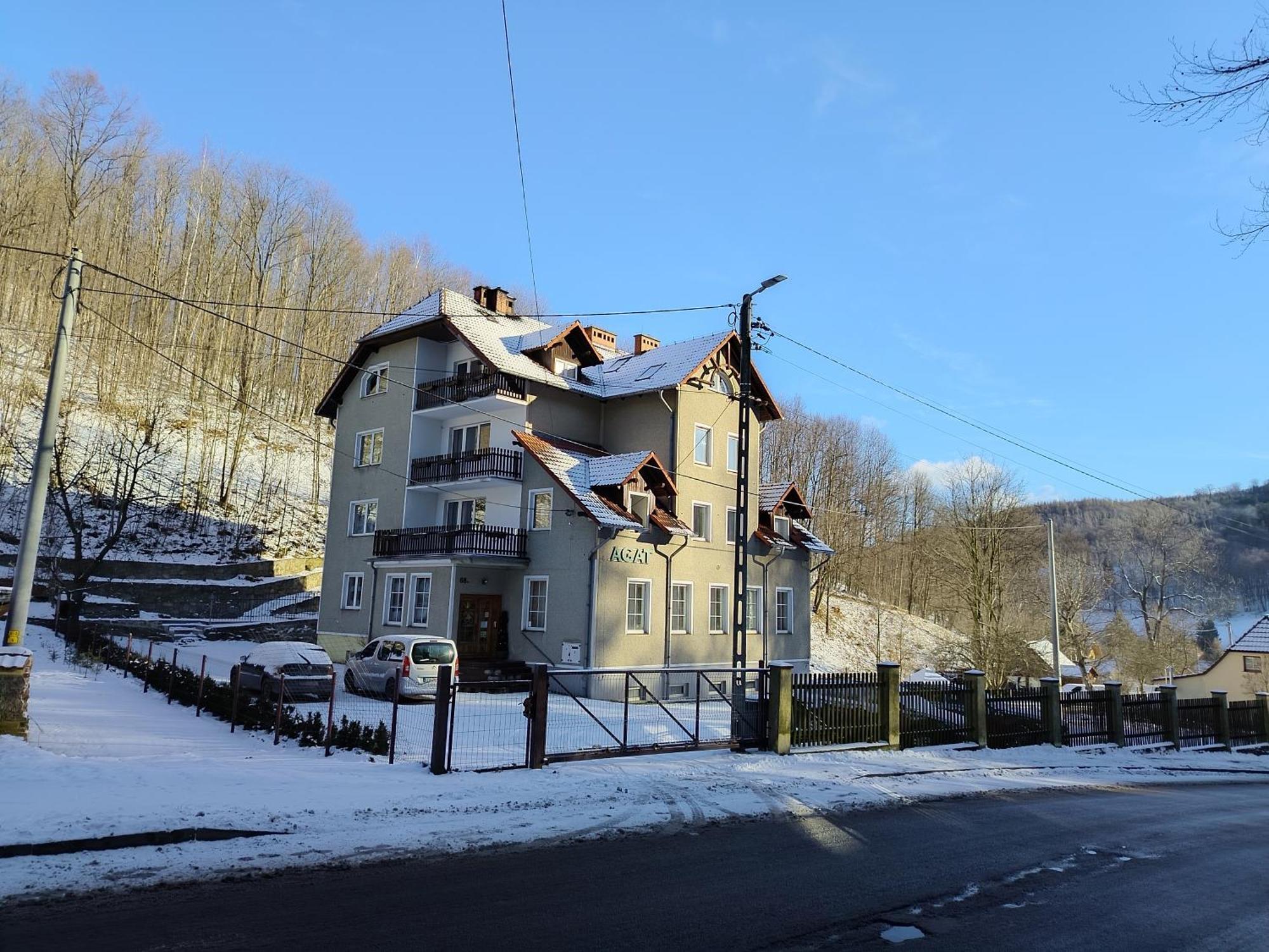 Apartamenty Agat Pieszyce Exteriör bild